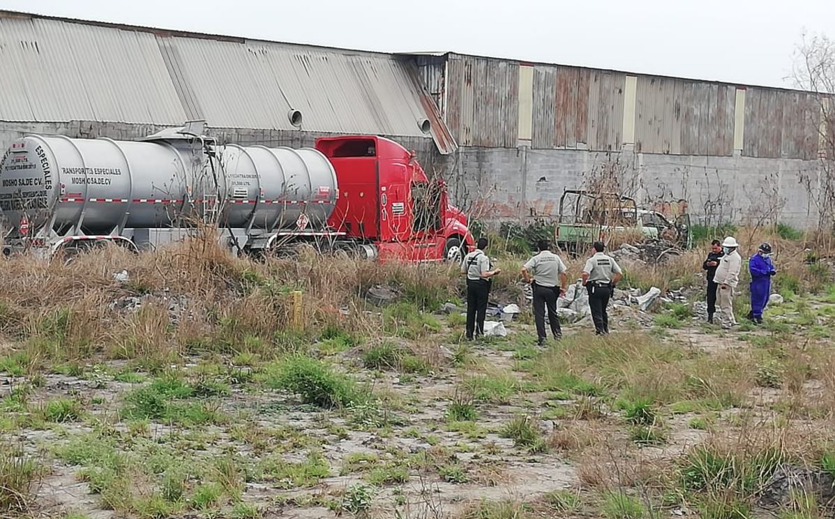 Encuentran una toma clandestina en la colonia Valles de San Francisco
