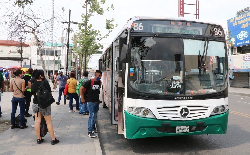 Hay 18 rutas urbanas en peligro de desaparecer: transportistas de NL
