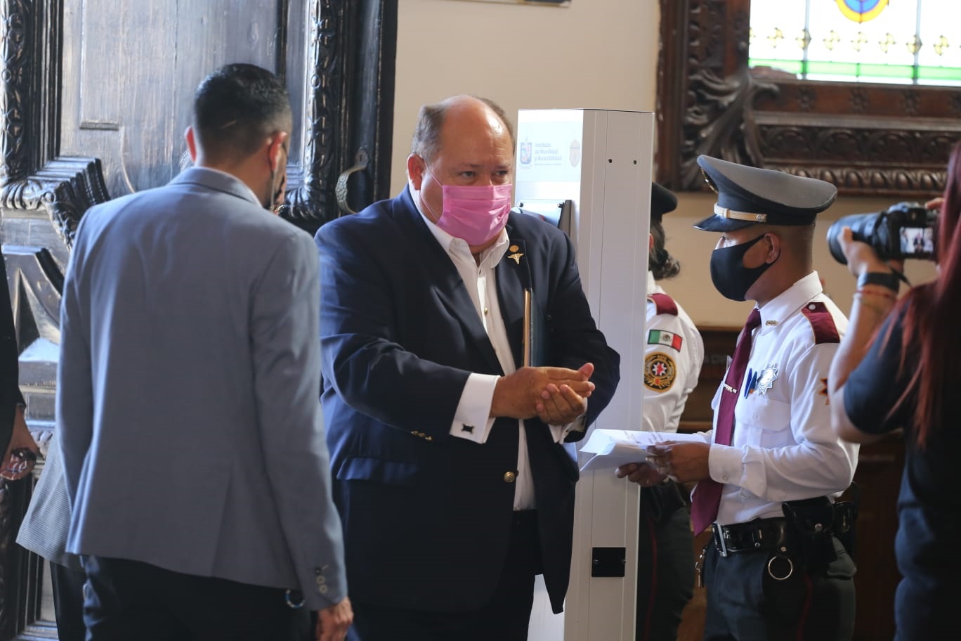 Minuto a minuto: Candidatos a gobierno de Nuevo León participan en #DebateMETA21