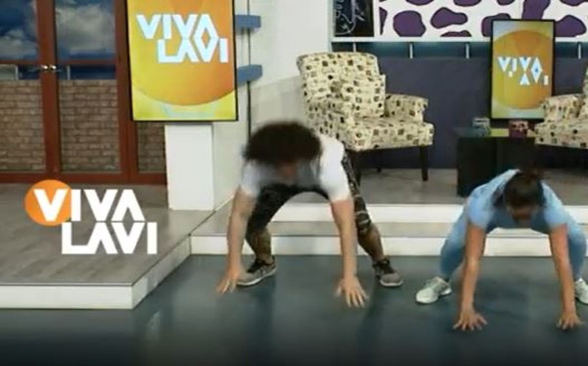 Mantente en forma desde casa con esta rutina (VIDEO)