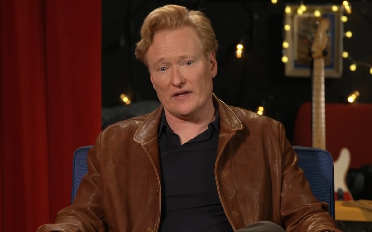 Anuncia Conan O'Brien el fin de su programa nocturno en TBS