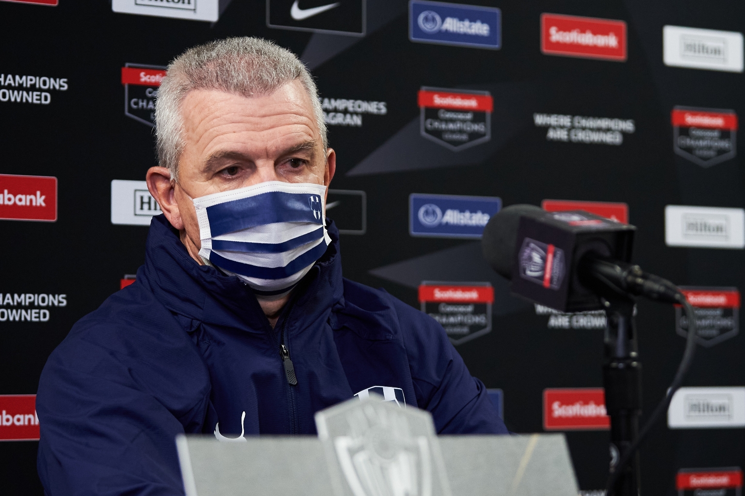 Javier Aguirre busca regularidad en Rayados