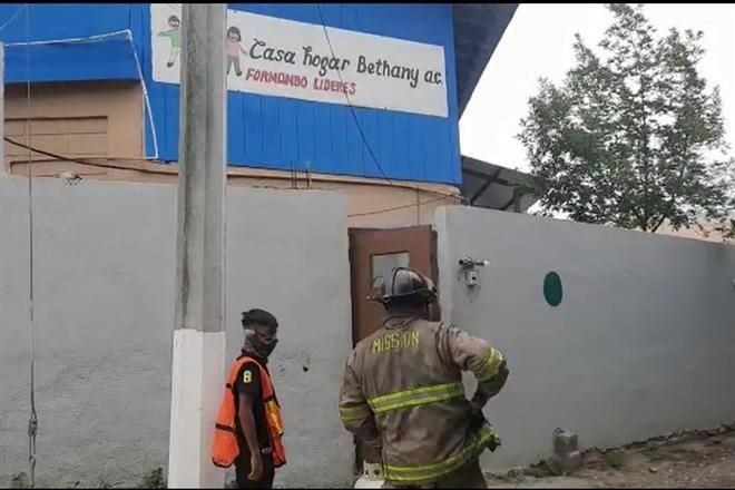 Explosión deja 3 lesionados en casa hogar de Allende, Nuevo León