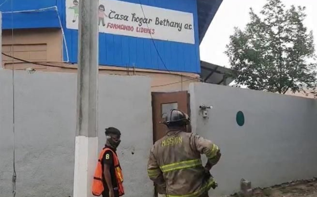 Explosión deja 3 lesionados en casa hogar de Allende, Nuevo León