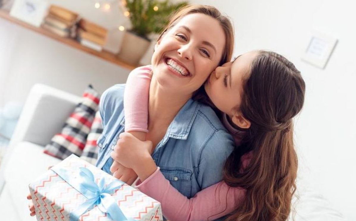 Sin importar la edad, las madres siempre serán lo más valioso para sus hijos
