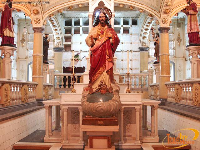 Conoce las enigmáticas catacumbas debajo del Templo Expiatorio de León