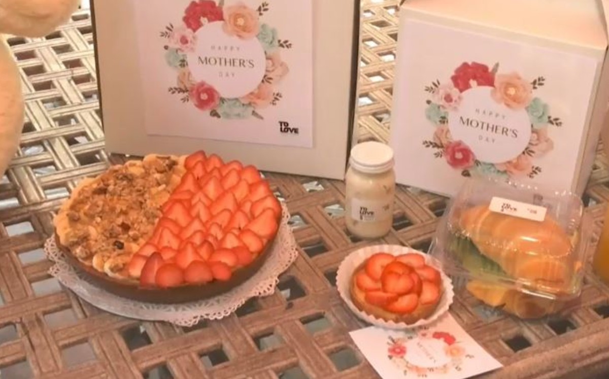 Entregan desayunos para consentir a mamá este 10 de mayo