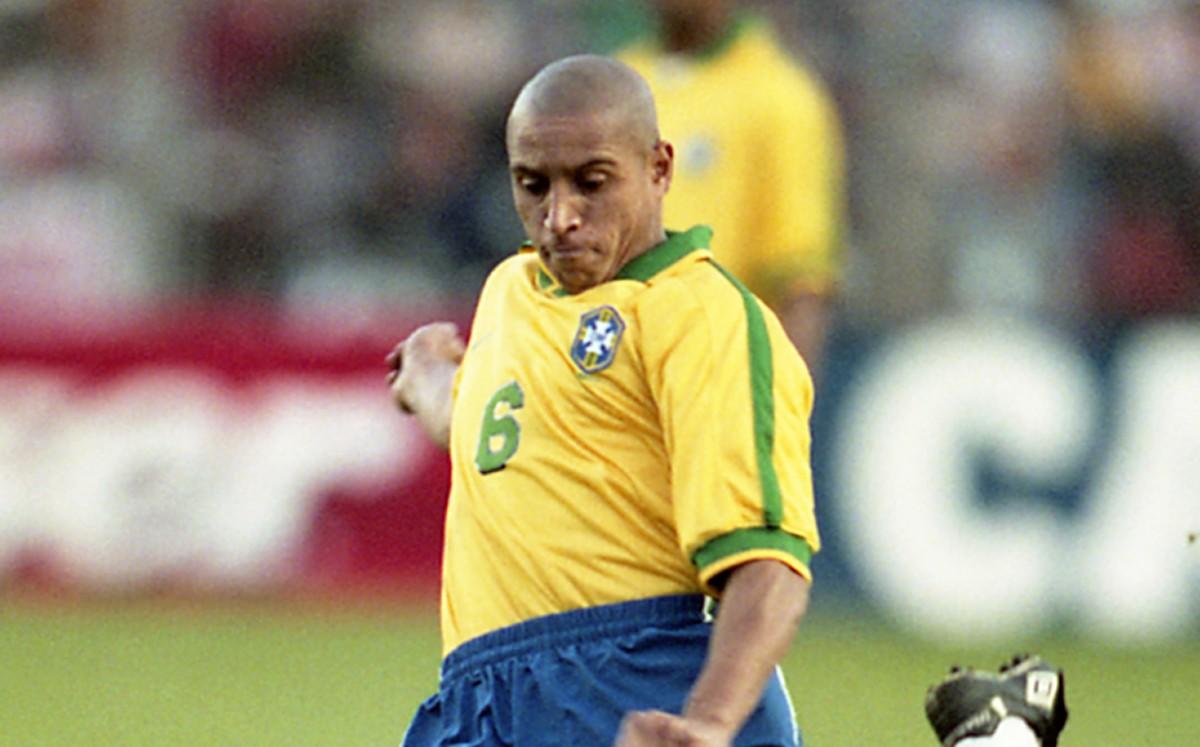Roberto Carlos revela ofertas para dirigir en México