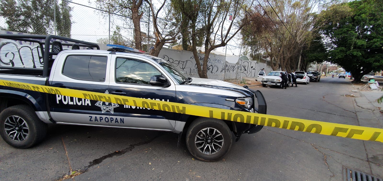 Detienen a dos mientra robaban una primaria en Zapopan