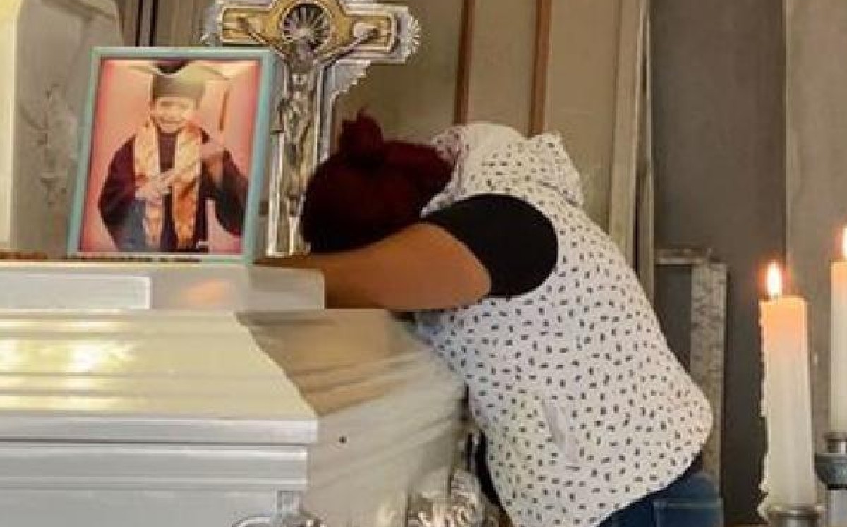 Madre de niño fallecido tras colapso en la Línea 12 alista demanda contra el Gobierno y exige disculpa pública.