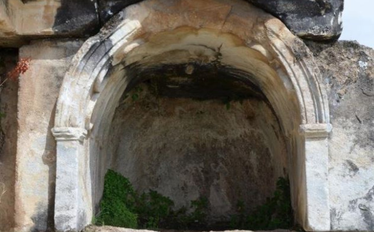 Descubren secreto de la “puerta romana al infierno”