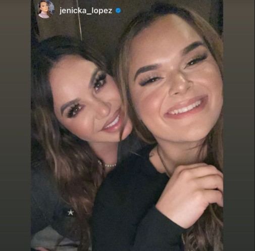 Chiquis Rivera festejó a su hermana Jenicka