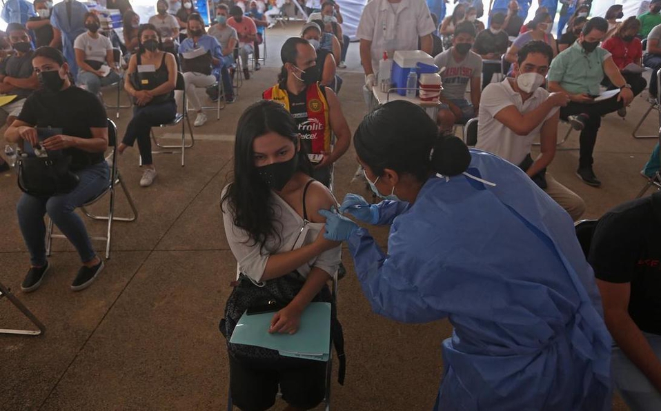 Desde diciembre, van más de 23 millones de vacunas anticovid aplicadas en México