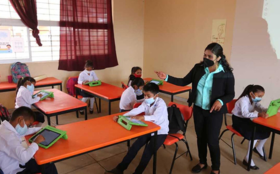 Hasta este lunes han regresado 184 escuelas a clases presenciales