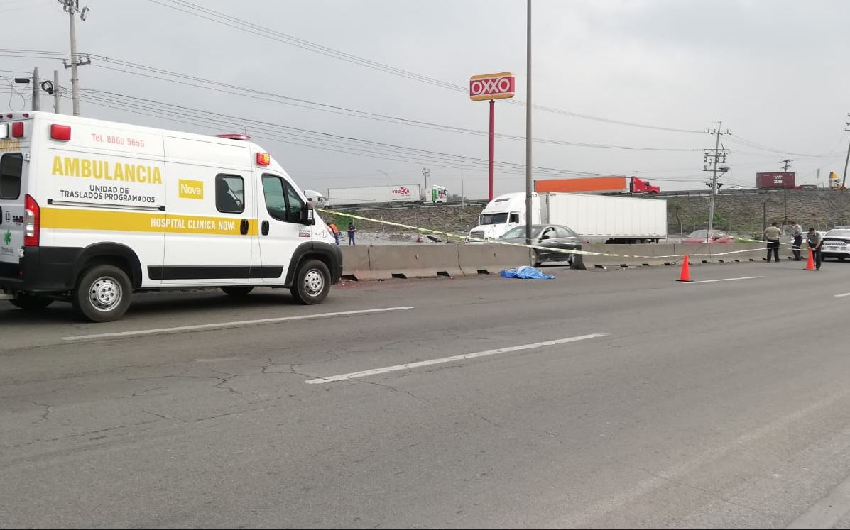 Muere hombre tras ser atropellado en la carretera a Laredo