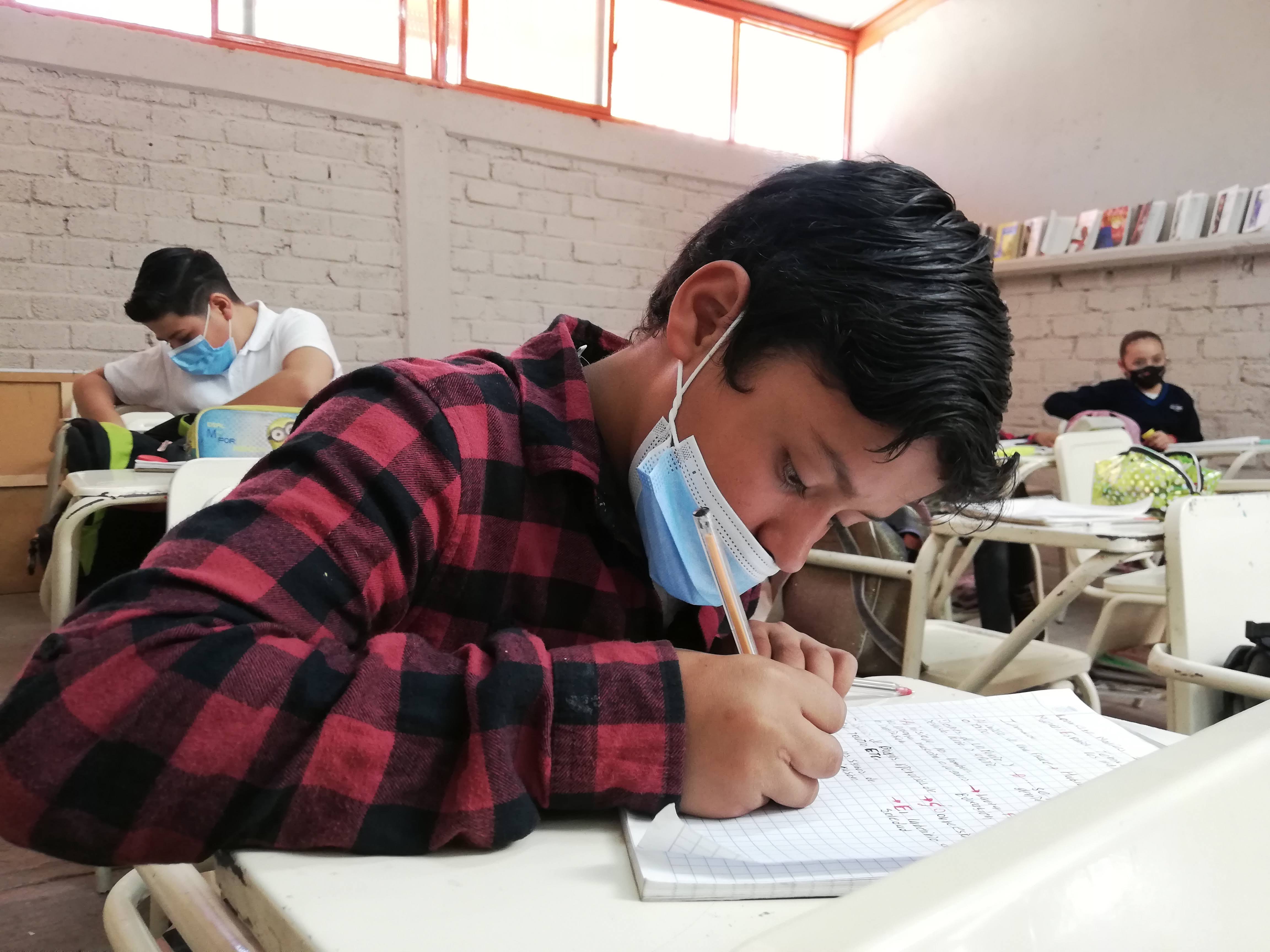 Tadeo extraña el recreo y los trabajos en equipo como antes