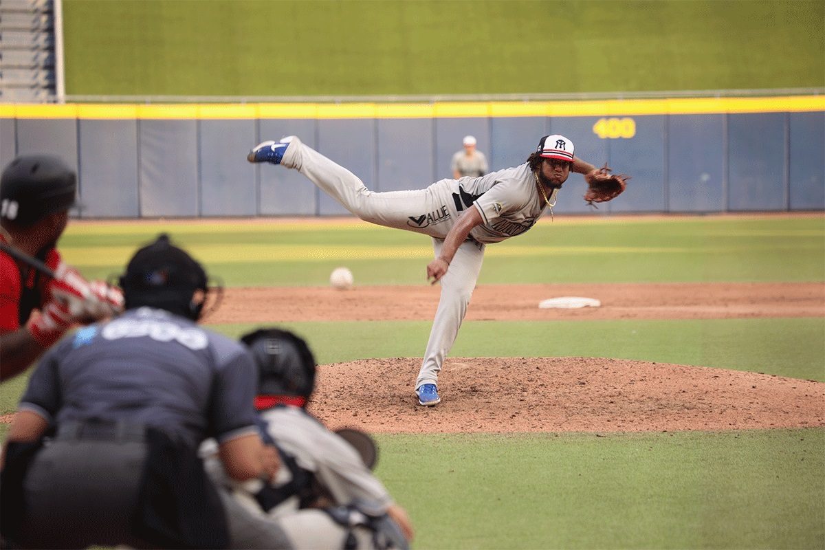 Sultanes desafía al campeón Acereros