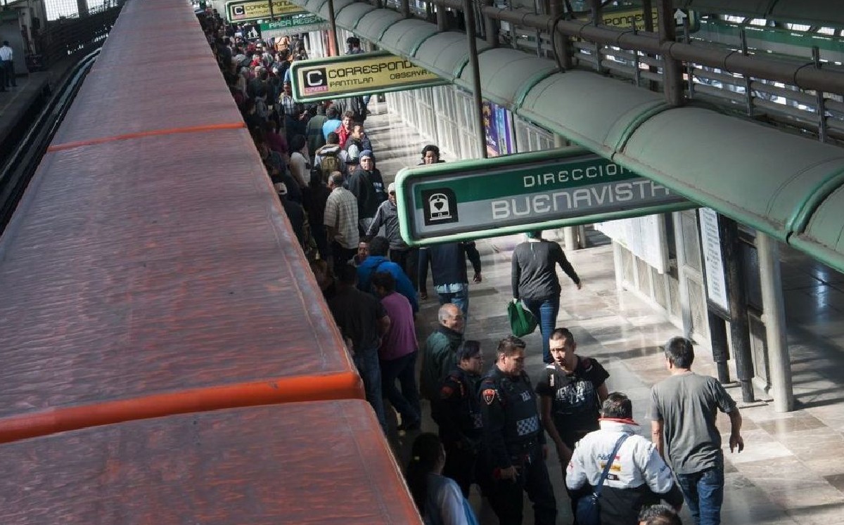 Reportan afectaciones en el Metro luego de que una persona se arrojara a las vías