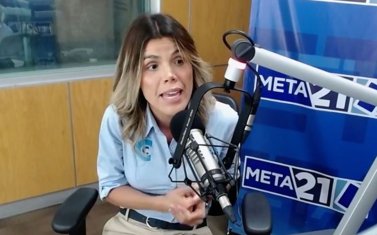Claudia Caballero apuesta por crecer oferta laboral para jóvenes estudiantes