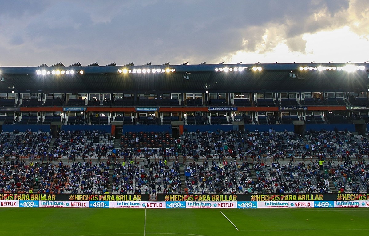 Pachuca se autocastiga si avanza a la Final