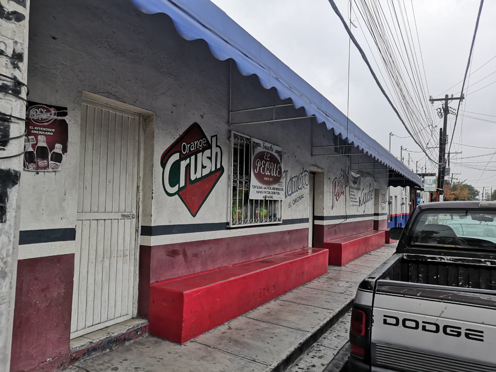 Levanta expectativa entre comerciantes regreso a clases presenciales en Prepa 15 Florida