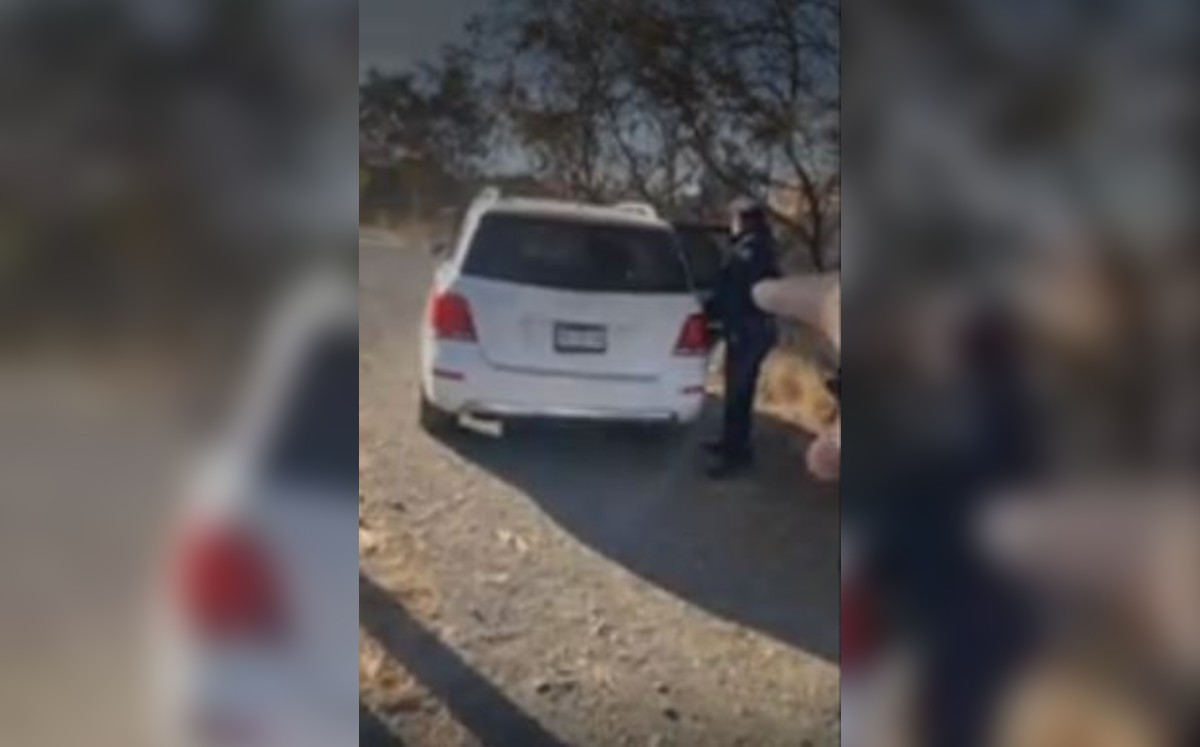 Hombre denuncia presunto abuso policiaco en San Pedro