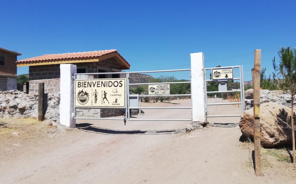 Denuncian cobro injustificado para ingresar a tierras en presa Garabitos