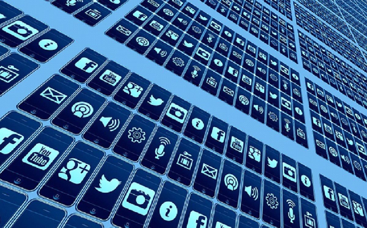 Redes sociales y sitios web: La nueva tendencia para las empresas