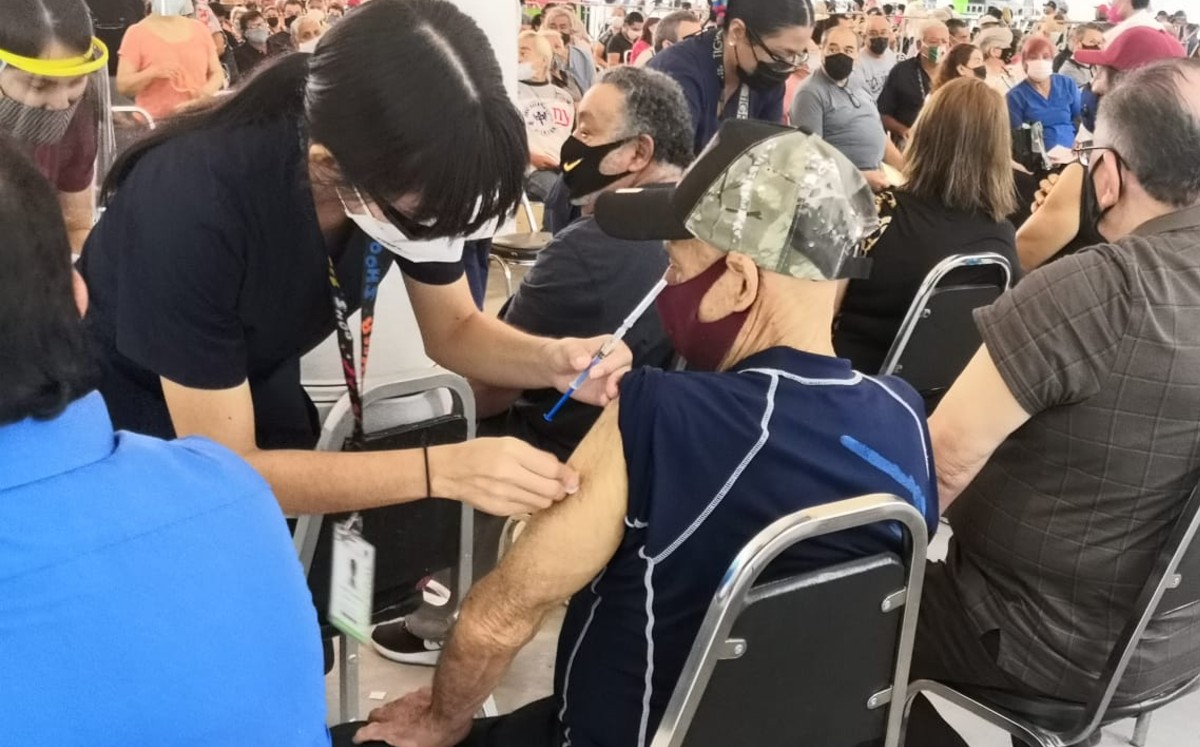 En NL, 117 personas se han contagiado de Covid-19 pese a estar vacunadas