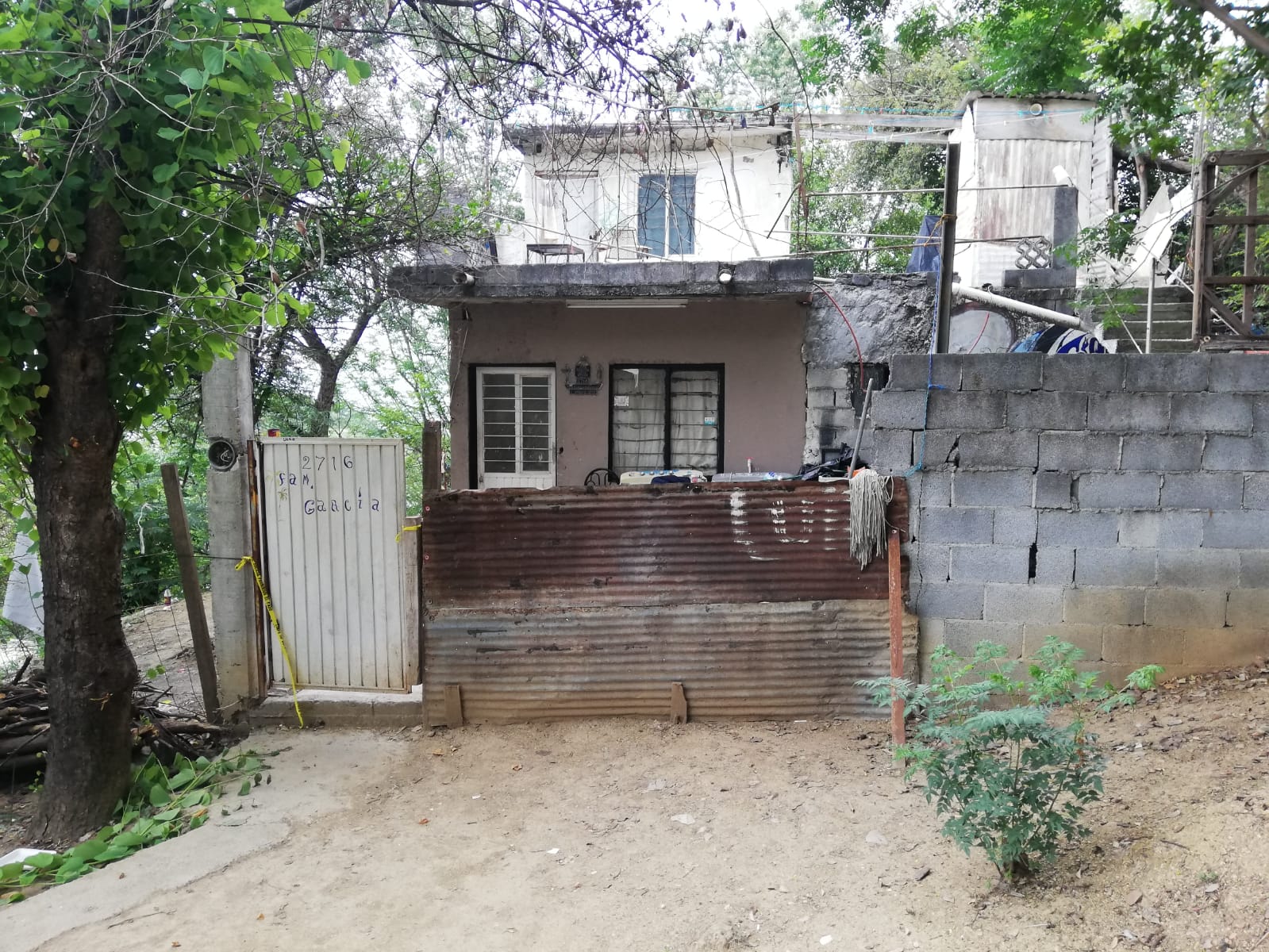 Asesinan a joven dentro de su casa y frente a su esposa en la colonia Nuevo México