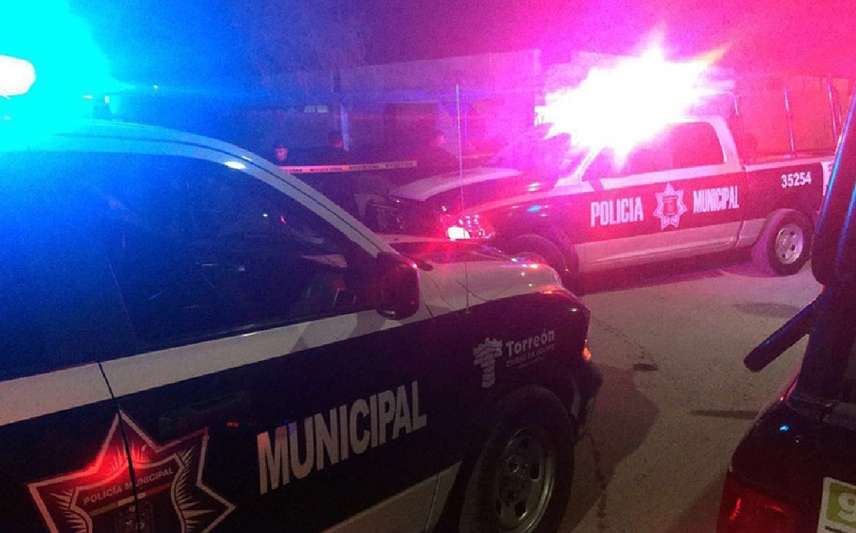 Hombre se quita la vida a las afueras de un domicilio en Torreón