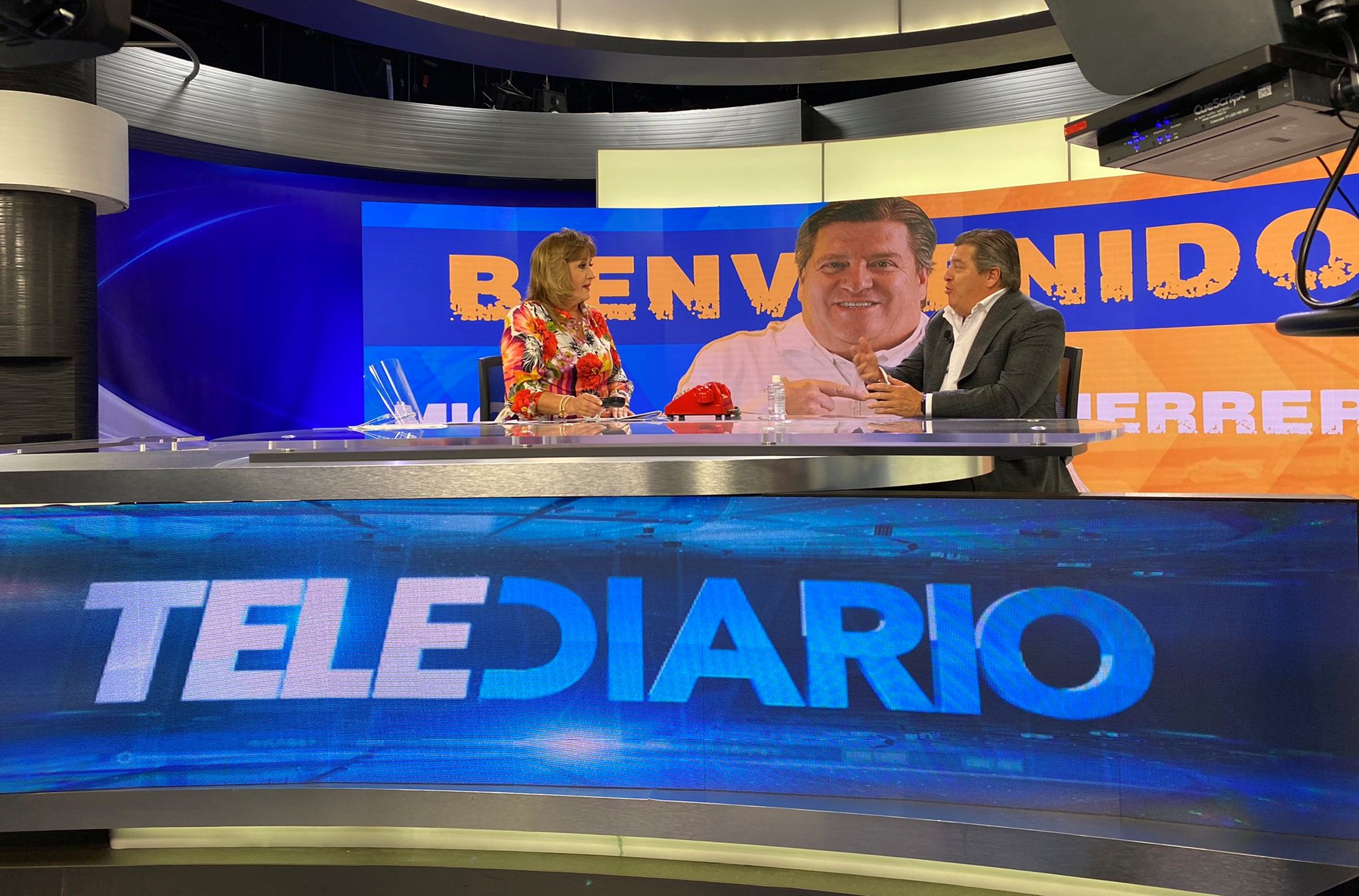 Refuerzos en media y defensa: Miguel Herrera