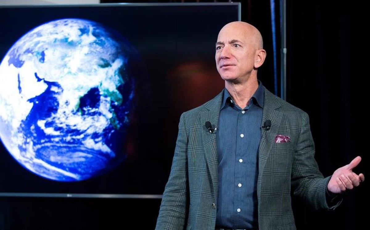 Jeff Bezos viajará al espacio en primer cohete turístico de Blue Origin el próximo 20 de julio