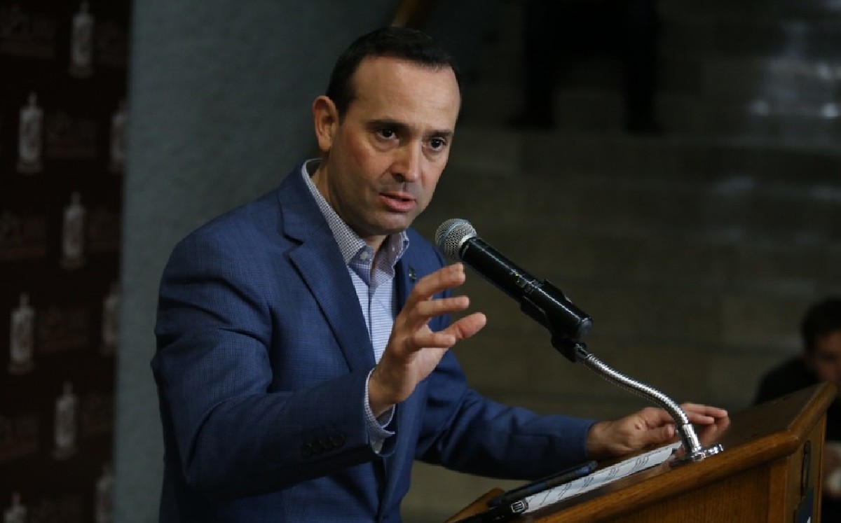 Aprobar reforma a Ley Orgánica en 'fast track' sería un error: Carlos de la Fuente