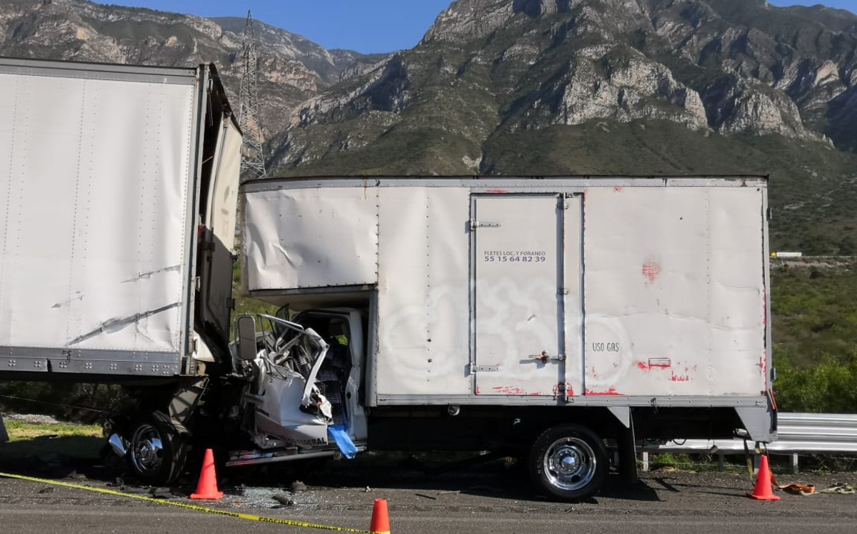 Accidente en la carretera Saltillo-Monterrey deja dos muertos