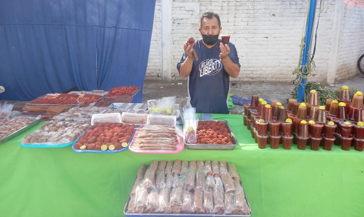 Ofrece comerciante dulces orgánicos para Feria de Verano