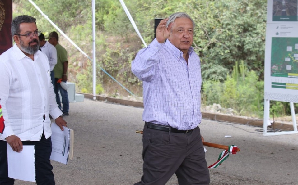 México es ejemplo en el mundo de cómo gobernar con el pueblo: AMLO