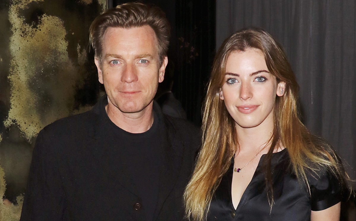 La hija de Ewan McGregor fue brutalmente mordida por un perro antes de una alfombra roja