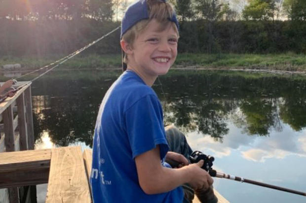 Niño muere ahogado tras intentar salvar a su hermana que cayó a un río 
