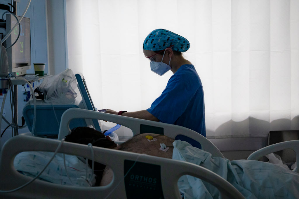 Pacientes presentan nuevos problemas médicos post-Covid