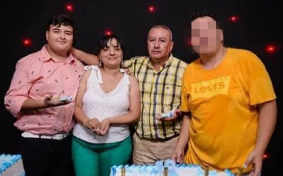 En 20 días mujer pierde a su hijo, esposo y suegro por Coronavirus: "éramos cinco, ahora somos dos"