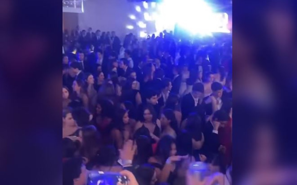 Tras evento en club, confirman 16 casos de Covid-19 y 80 sospechosos entre asistentes