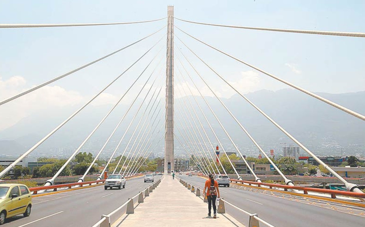 Aplazan mantenimiento de puente Atirantado ante falta de estudio