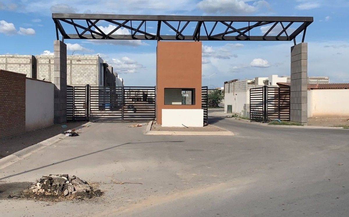 Vecinos de nuevos fraccionamientos de Torreón piden servicio de recolección de basura
