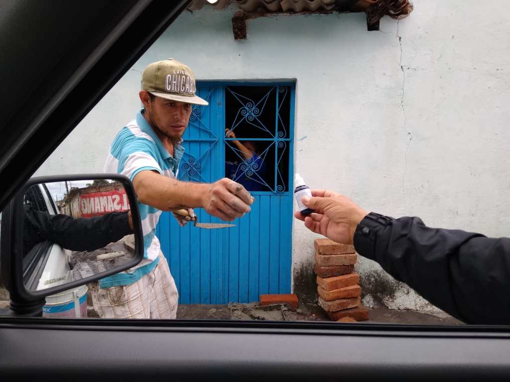 Afecta lluvia a comunidades de Salvatierra y Santiago Maravatío