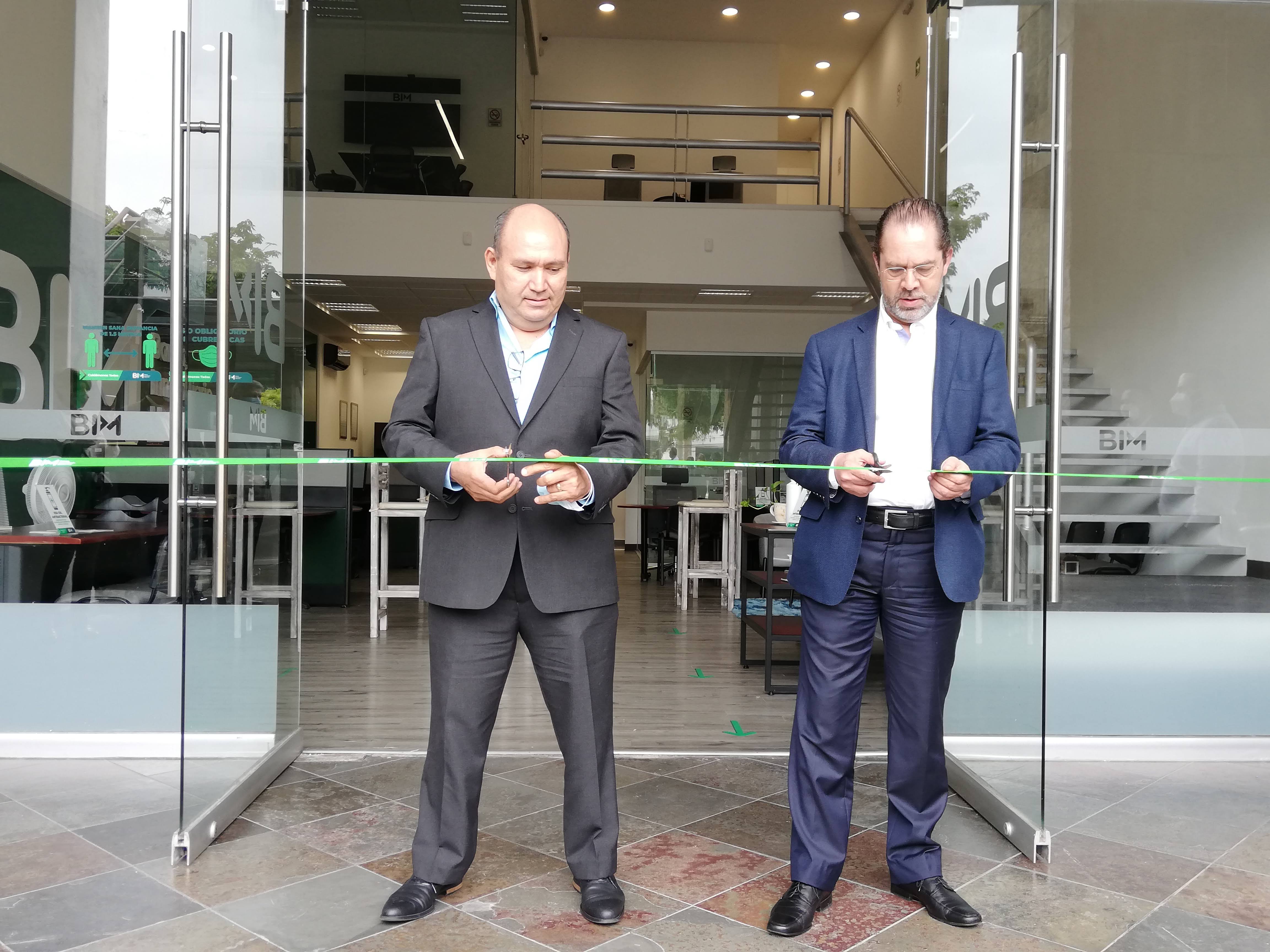 Inaugura Banco Inmobiliario Mexicano centro financiero en León