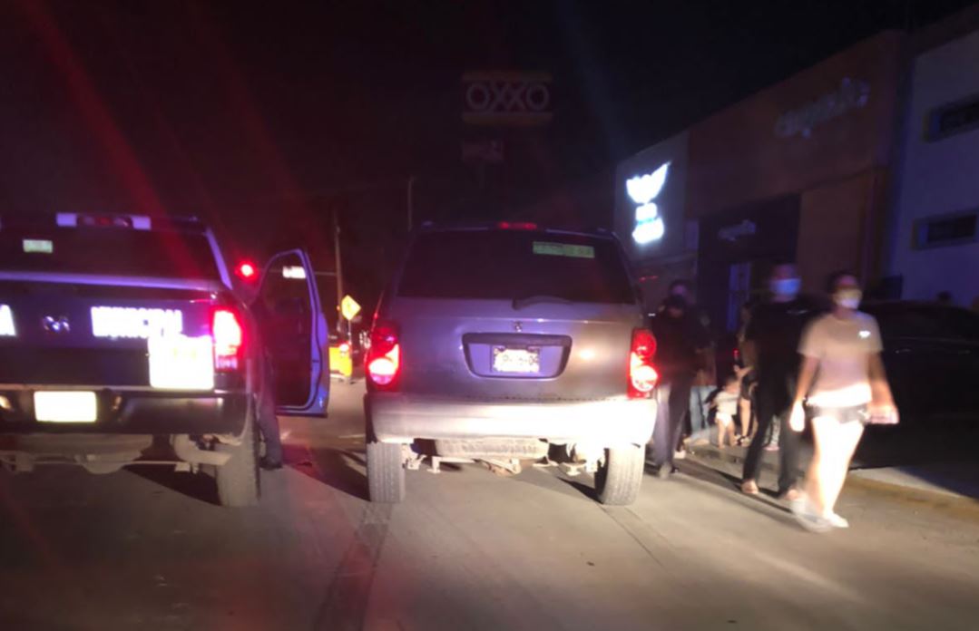 Joven fue arrollado por cruzar la calle sin precaución; estaba discutiendo con su novia