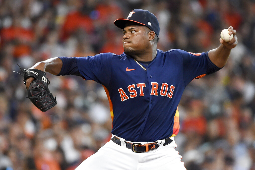 José Altuve se luce ante Yankees y Astros triunfa en casa  