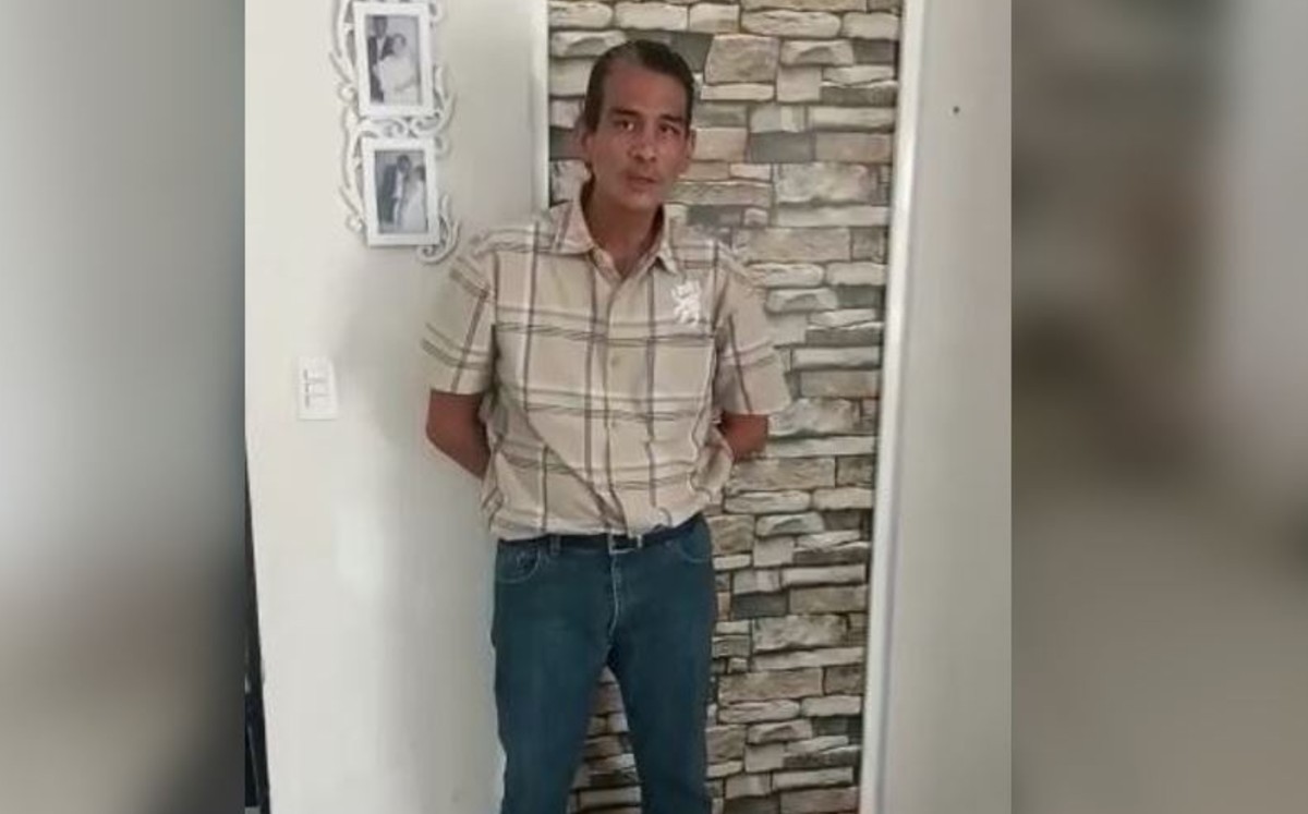 VIDEO: Se disculpa chofer de transporte de personal tras chocar auto y huir en García