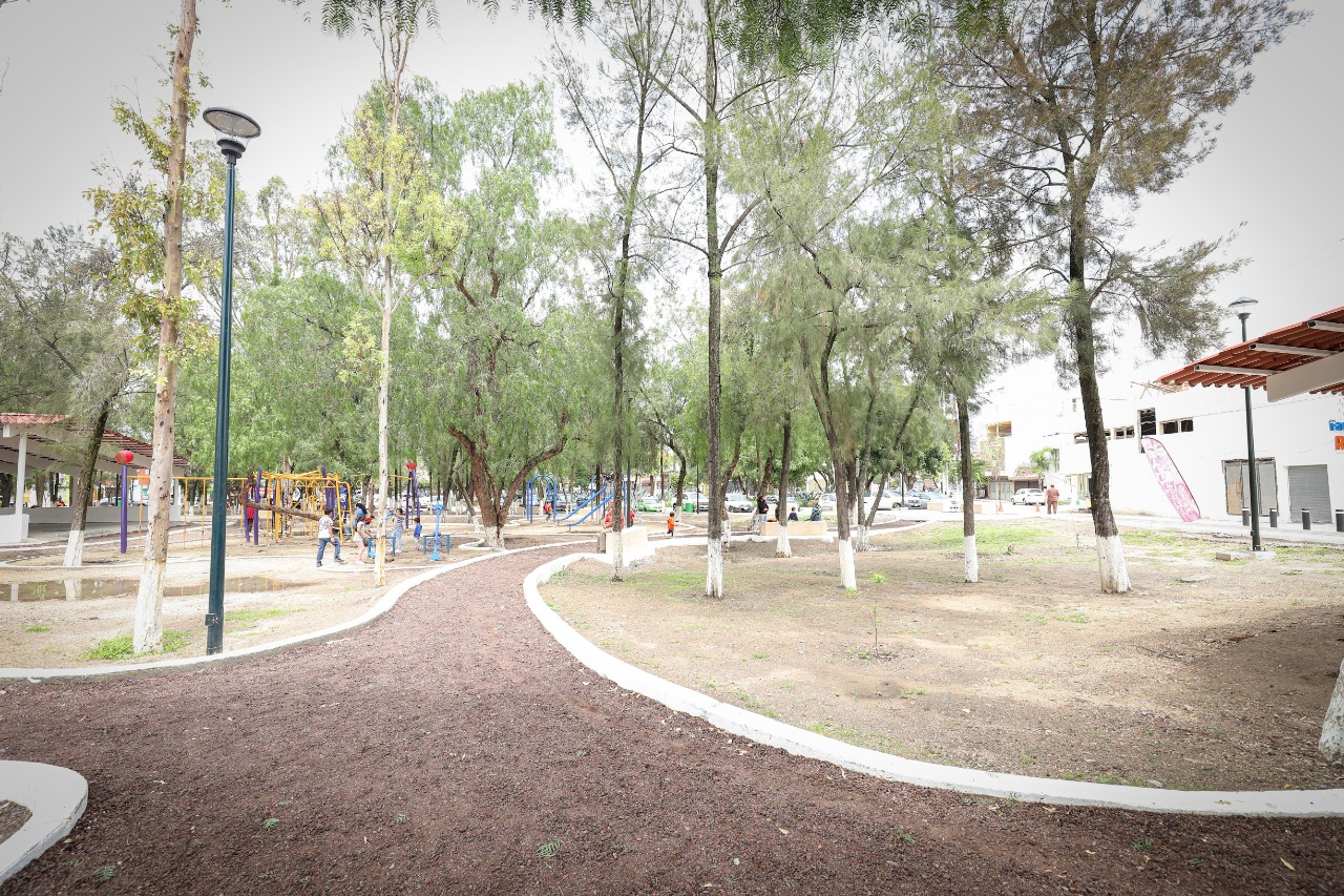 Entregan parque de Activación Física en la colonia San Manuel